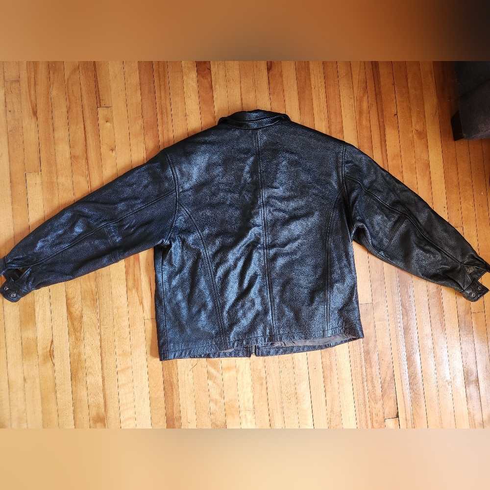 Leather jacket - Picture 5 of 5